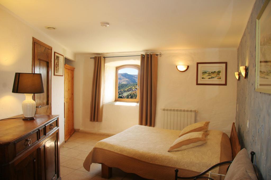 Chambres D'Hotes Lou-Rey Le Collet-de-Deze Luaran gambar